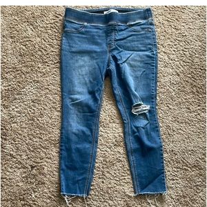 Old Navy elastic waist jeggings